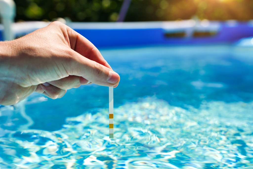 How to Test the Water Quality of Your Swimming Pool